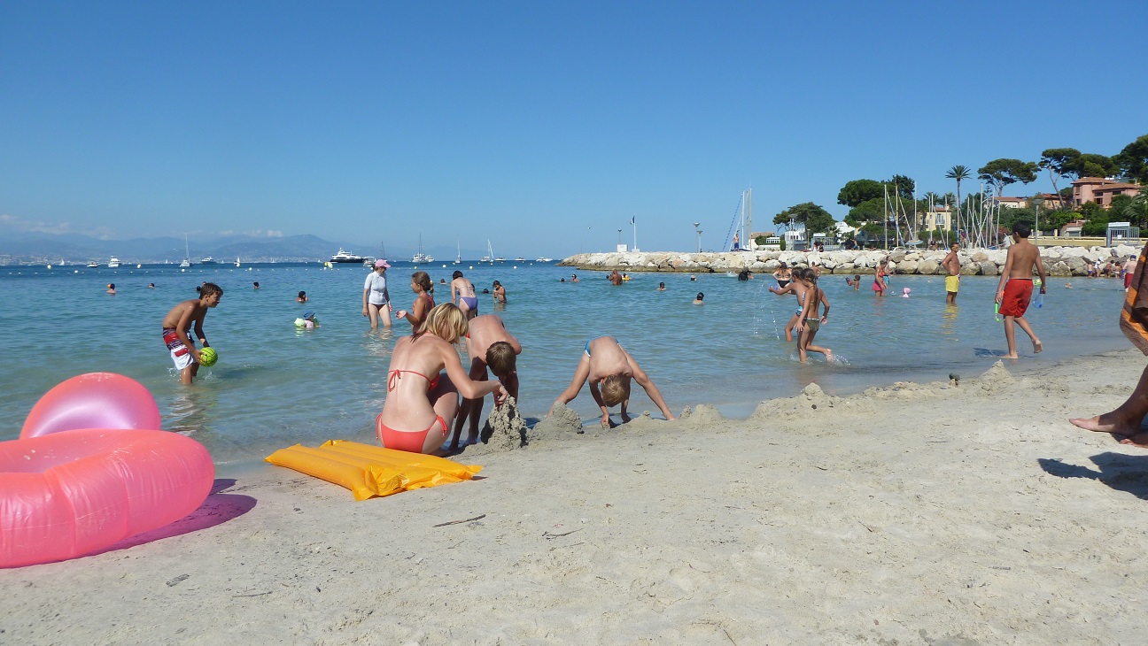 pláž Antibes4